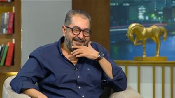 طارق عبد العزيز 