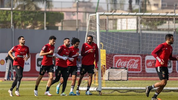 الأهلي يختتم تدريباته