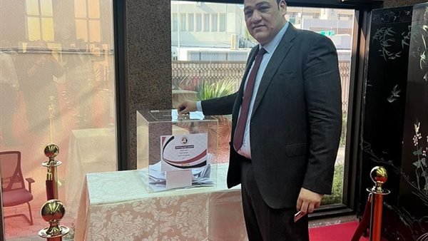  المحاسب مصطفى شحاته