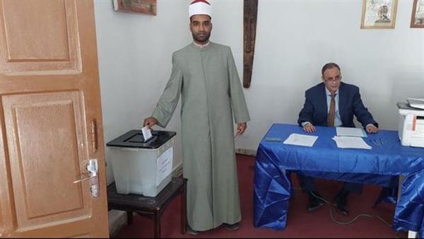 المصريون بالخارج