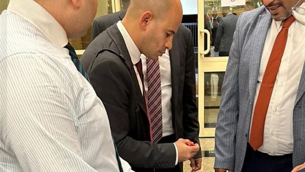 غلق اللجان في روسيا