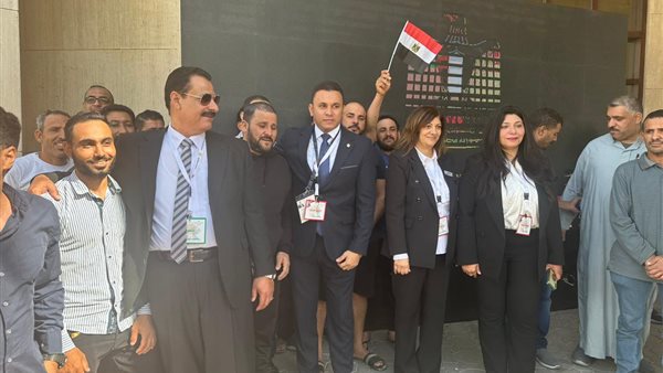 مشاركة المصريون بالخارج