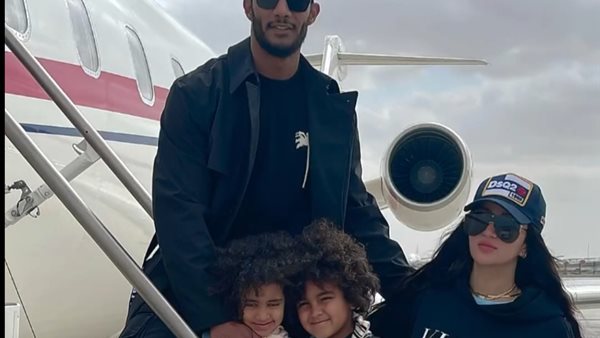 محمد رمضان وأسرته