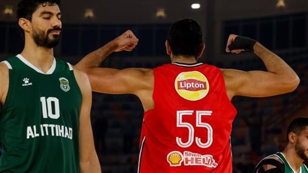 مباراة الأهلي وسموحة