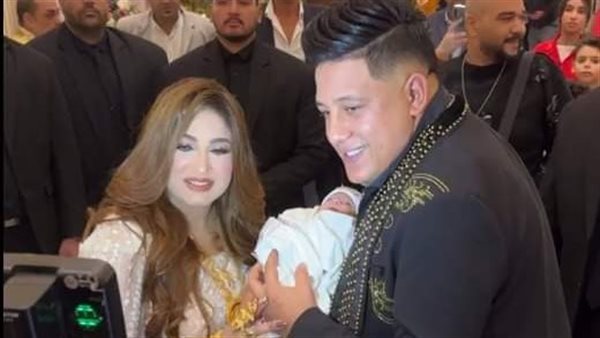 حمو بيكا وزوجته