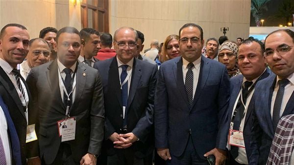 النائب محمود حسين