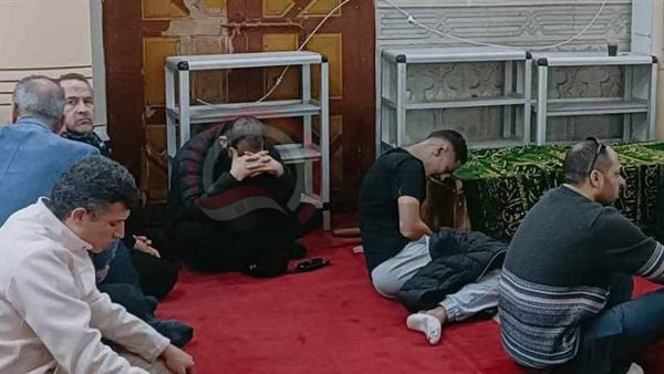 جنازة شقيق أحمد حلمي