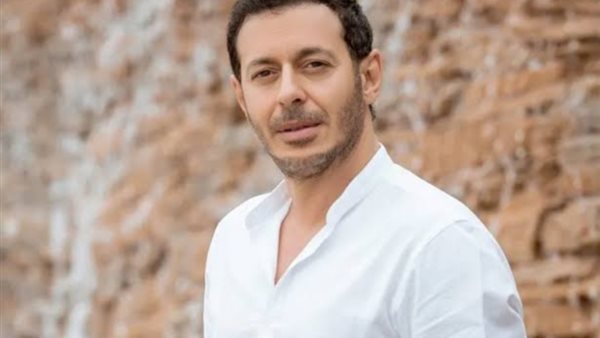 مصطفى شعبان 