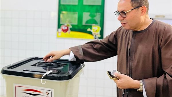 النائب هشام الحصري