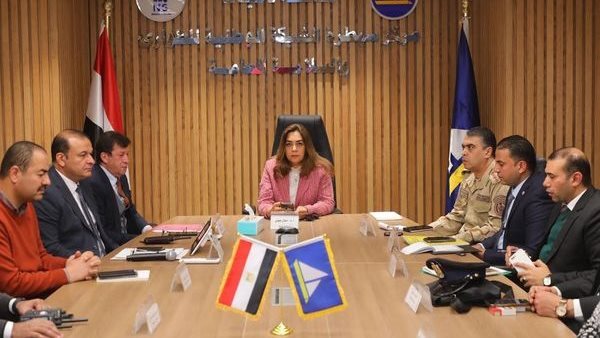 محافظ دمياط