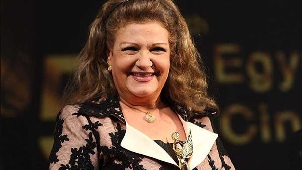 الفنانة ميمي جمال