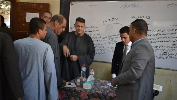 رئيس اللجنة العامة