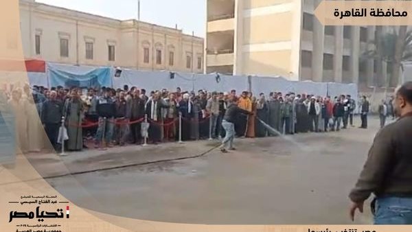 توافد الناخبين في