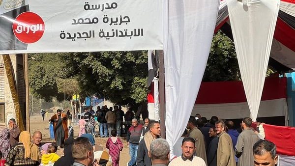 توافد الناخبين في