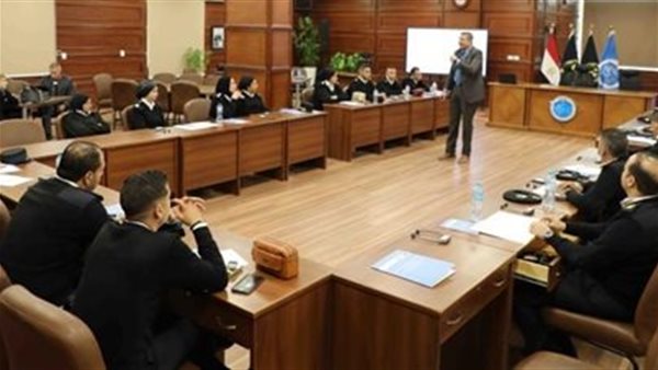 الدورة التدريبية