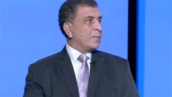 الكاتب الصحفي