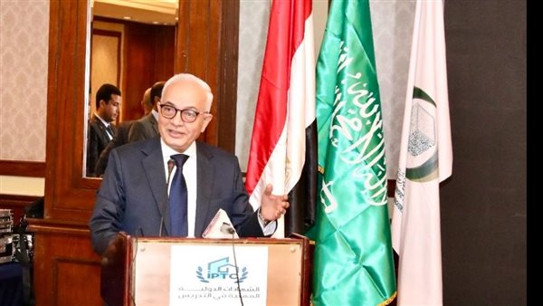 وزير التعليم