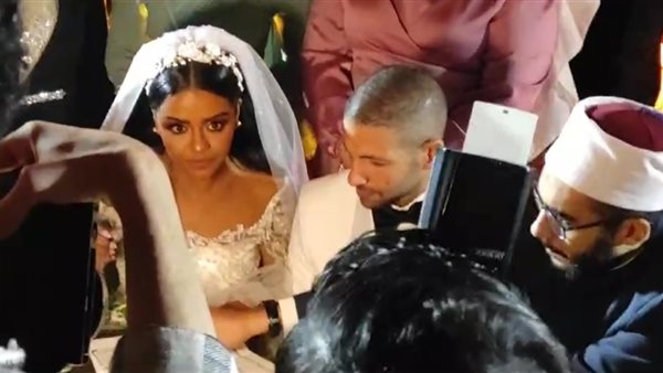 أسماء أبو اليزيد