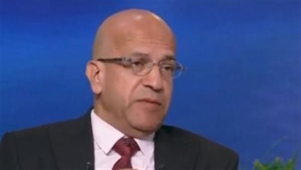 استاذ الدراسات 