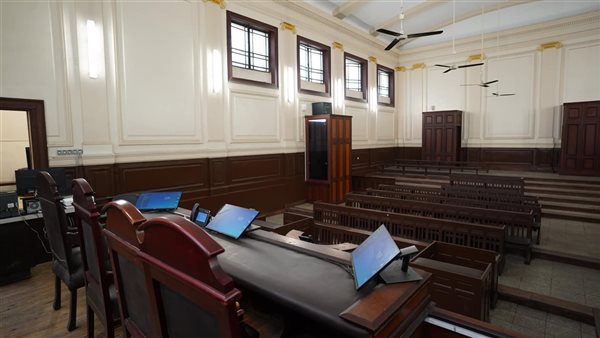 المنطقة المؤمنة داخل