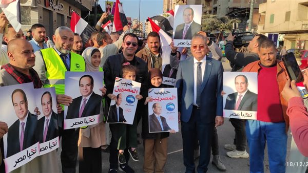 النائب محمود منصور