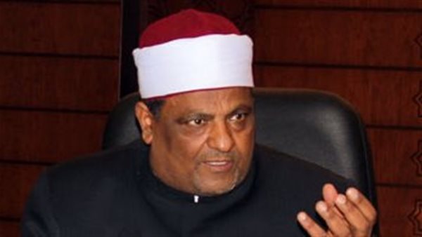 الدكتور عباس شومان