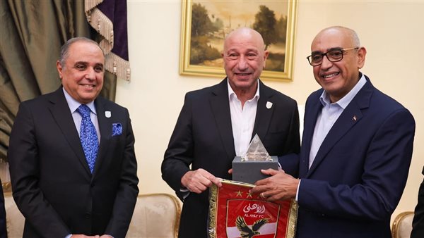 الخطيب وأحمد عبد