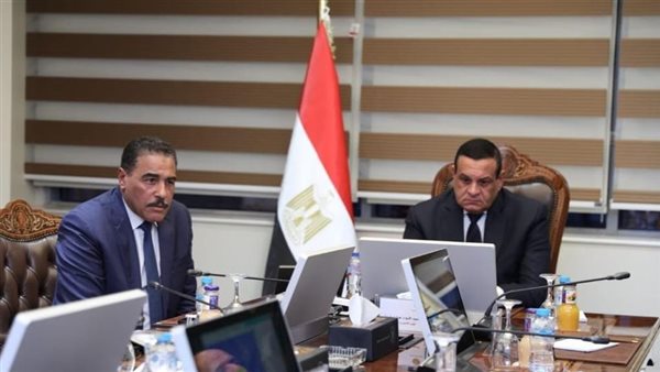 وزير التنمية المحلية