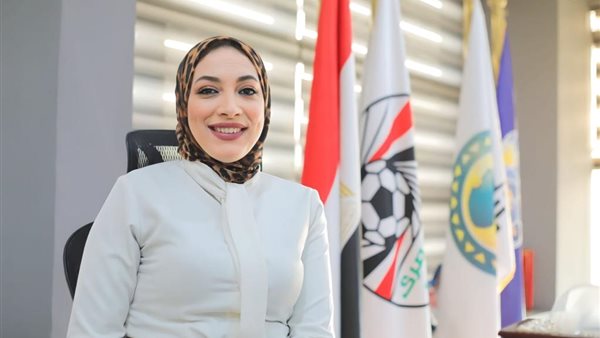 الدكتورة دينا الرفاعي