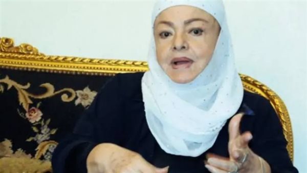 الإعلامية كاريمان