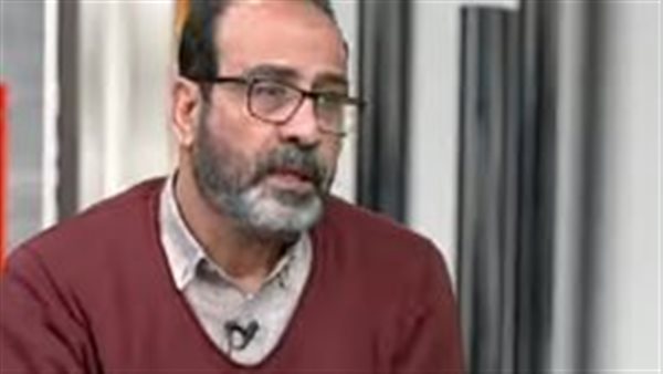 الناقد الفني عصام