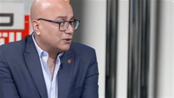 الكاتب الصحفي 