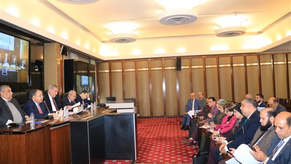 اجتماع لجنة الخطة