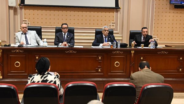 لجنة النقل بمجلس