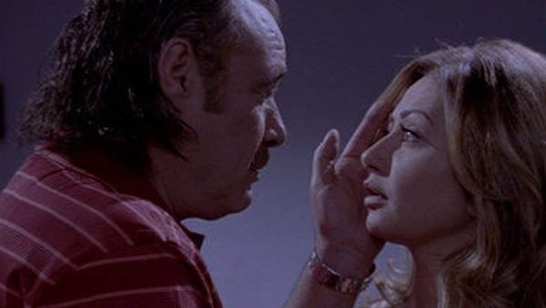 ليلى علوي وفاروق