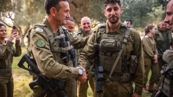  عيدان عميدي  مع