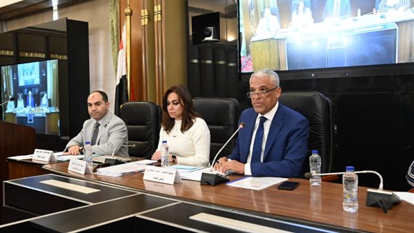 اجتماع لجنة الإدارة