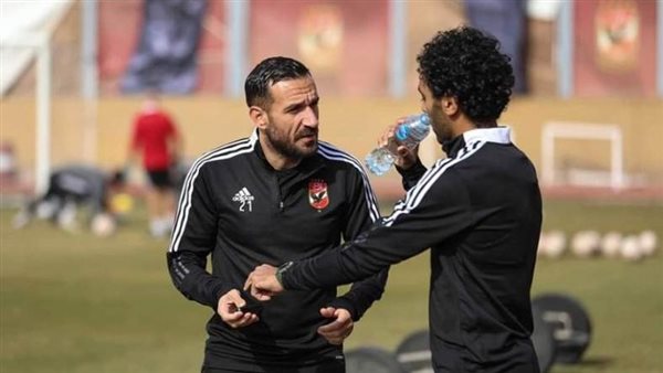 حسين الشحات وعلي