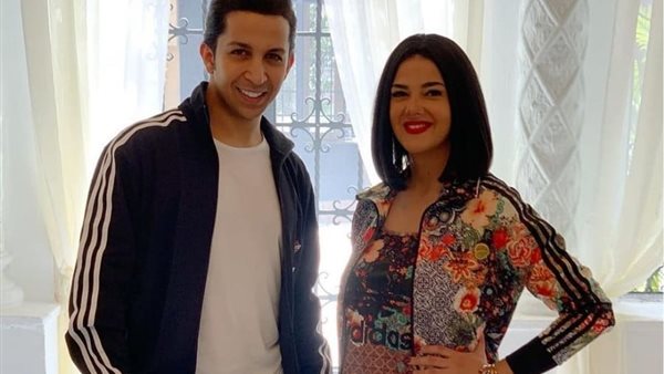 هشام جمال ودنيا سمير