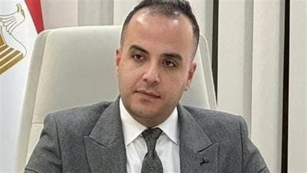 محمد شحاته عضو أمانة