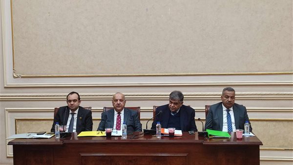   لجنة الشئون الصحية