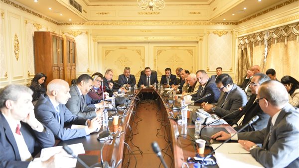 لجنة الصناعة بمجلس