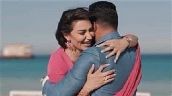 خطوبة سارة نخلة 