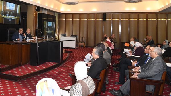  لجنة الخطة والموازنة