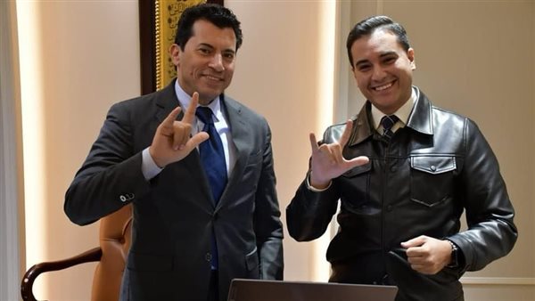 وزير الشباب والرياضة