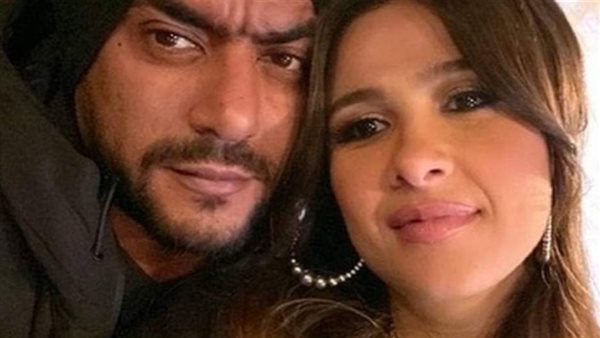 أحمد العوضي وياسمين