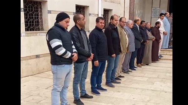 أسرة طبيب الغلابة