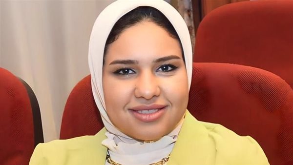 النائبة راوية مختار