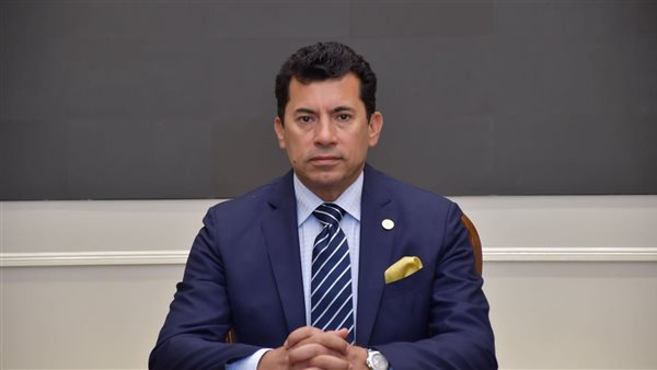 الدكتور أشرف صبحي