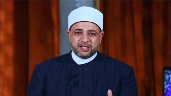 الدكتور أيمن ابو